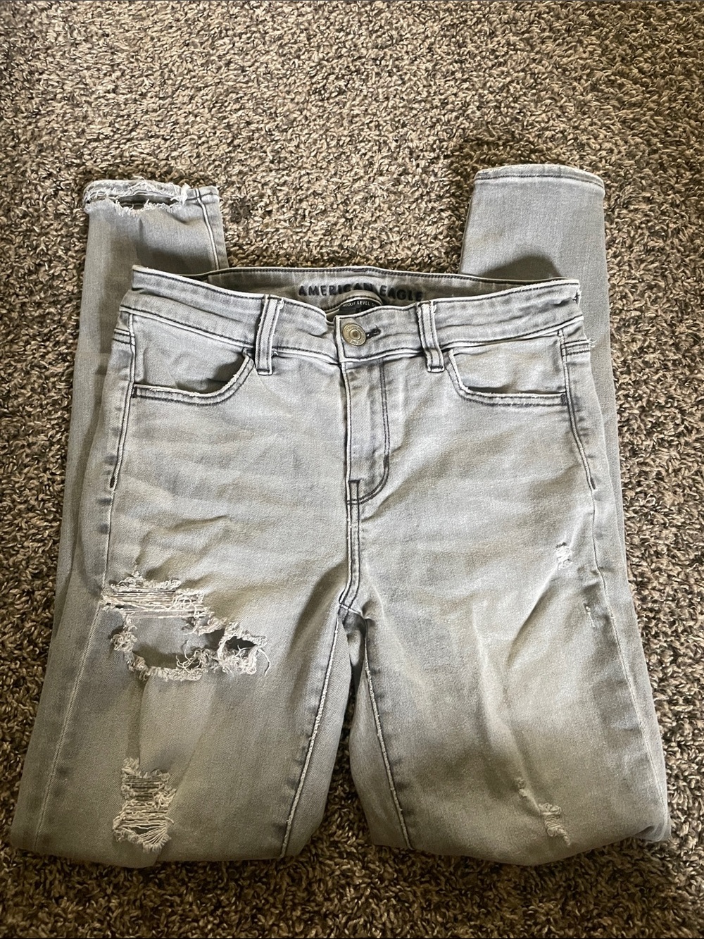 American Eagle Outfitters Light Gray Ripped Skinny Jeans